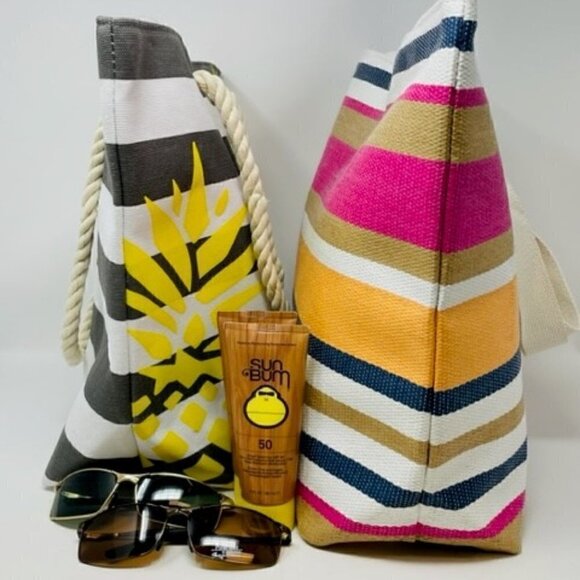 2  Beach Totes, &  2 UVA/B Sunglasses -  NEW     (Sunbeam sunscree NOT included) - Picture 2 of 3